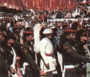 尼泊尔国王比兰德拉在加德满都举行加冕仪式（歷史上的今天.中國）