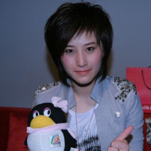 蒋璐霞的英文名